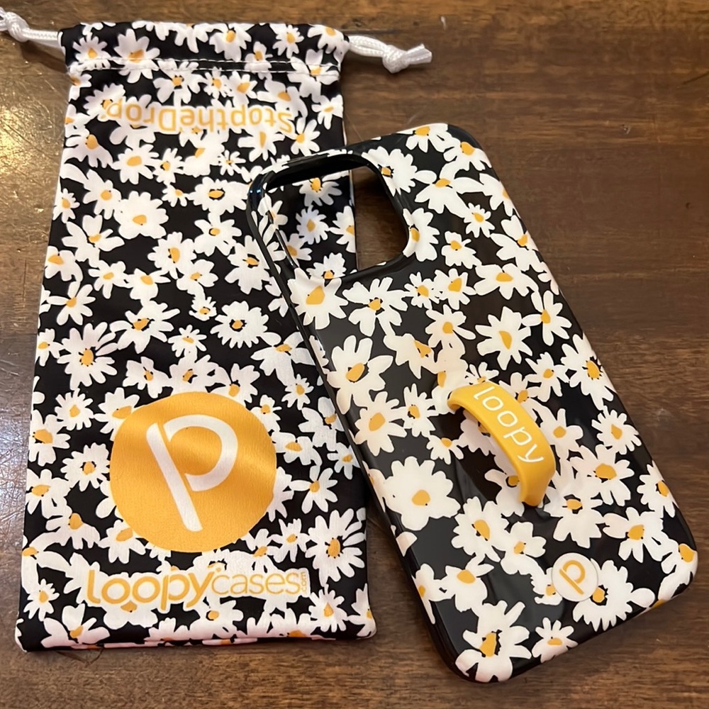 Loopy Daisy 🌼  Iphone 13 ProMax Case